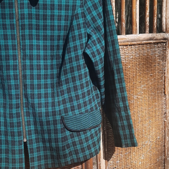 🍀3/15 Halmode Plus Green & Black Zip Up Blouse - Picture 4 of 6